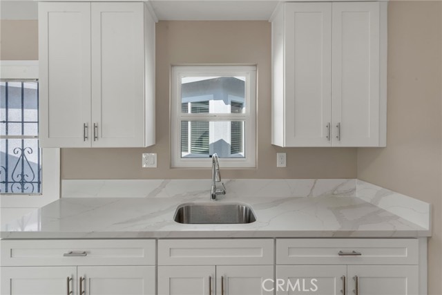 217 E 221st, Carson CA: https://media.crmls.org/medias/5b5b29fe-945a-422b-a846-4a63f1d6f0ac.jpg