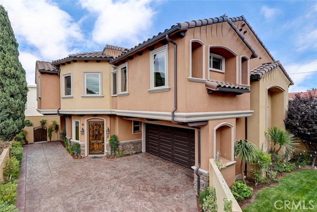 2021 Gates Avenue, Redondo Beach, California 90278, 4 Bedrooms Bedrooms, ,3 BathroomsBathrooms,Residential,Sold,Gates,SB18274238