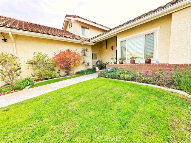 22016 Cedardale Drive, Diamond Bar CA: https://media.crmls.org/medias/5b5d0345-ddd6-43f5-827f-29a0dde55c7b.jpg