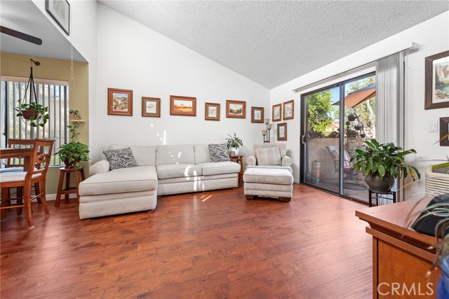 Detail Gallery Image 2 of 43 For 4760 Lakeview Ave, Yorba Linda,  CA 92886 - 1 Beds | 1 Baths