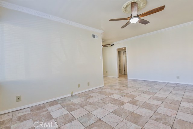 Detail Gallery Image 7 of 24 For 100 Cerritos #7,  Long Beach,  CA 90802 - 1 Beds | 1 Baths