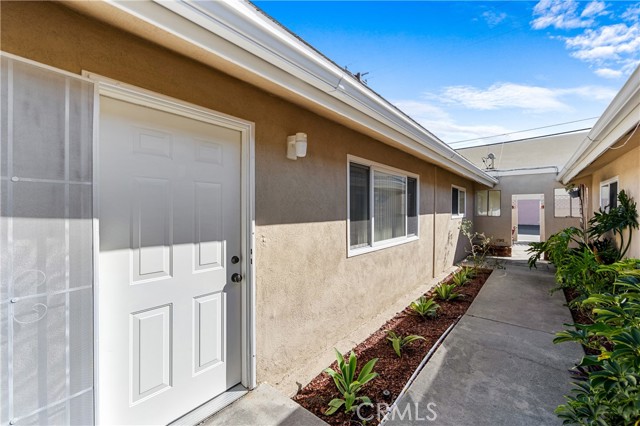 Detail Gallery Image 4 of 32 For 5932 Santa Barbara Ave #B,  Garden Grove,  CA 92845 - 2 Beds | 1 Baths