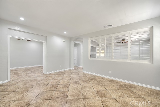 12790 Golden Leaf Drive, Rancho Cucamonga CA: https://media.crmls.org/medias/5b5ed3a9-70a3-4006-8b65-fe33d5cd94ac.jpg