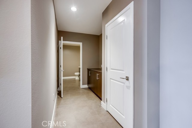 Detail Gallery Image 24 of 75 For 402 Rockefeller #410,  Irvine,  CA 92612 - 2 Beds | 2/1 Baths