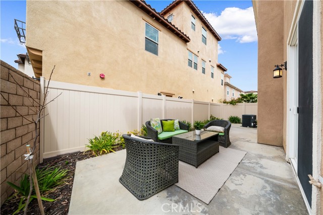Detail Gallery Image 19 of 59 For 333 Calle Elegante, Lake Forest,  CA 92630 - 3 Beds | 2/1 Baths