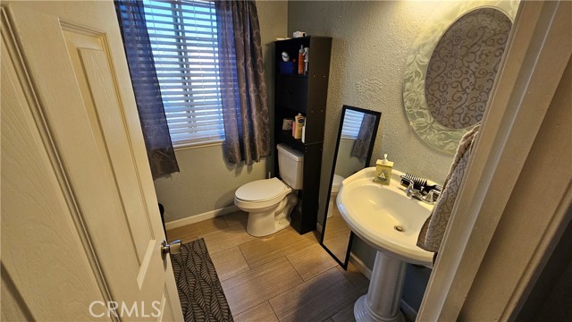 Detail Gallery Image 19 of 32 For 1820 E Avenue J 10, Lancaster,  CA 93535 - 4 Beds | 3 Baths