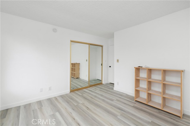 935 W 10th Street, San Pedro CA: https://media.crmls.org/medias/5b5f605e-ab41-45ac-bada-653dce3ac538.jpg