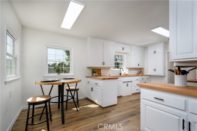 Image 15 of 34 For 8150 Ocean View Avenue