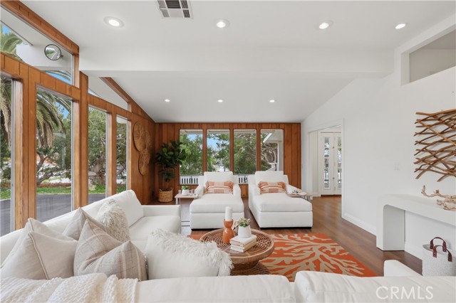 Detail Gallery Image 7 of 66 For 2275 W 25th #242,  San Pedro,  CA 90732 - 2 Beds | 2 Baths