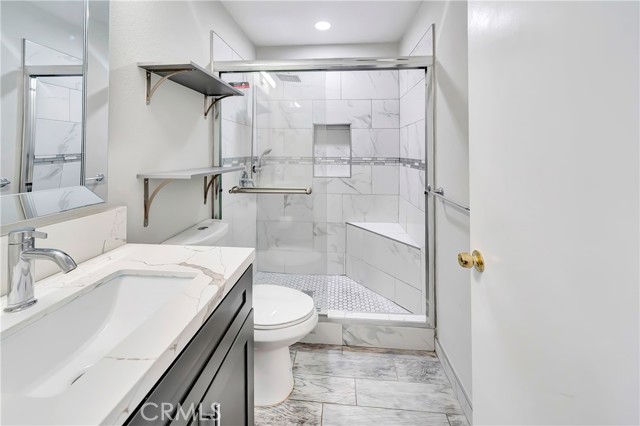 Detail Gallery Image 17 of 37 For 7035 Jon Allan Dr, North Hollywood,  CA 91605 - 3 Beds | 2 Baths