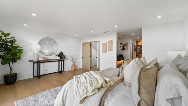 Detail Gallery Image 24 of 55 For 1095 Miramar, Laguna Beach,  CA 92651 - 3 Beds | 2 Baths