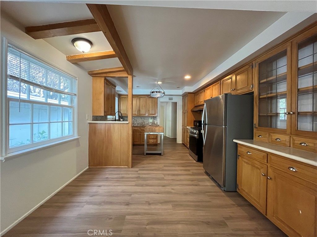 MLS #SR25256153 image #8