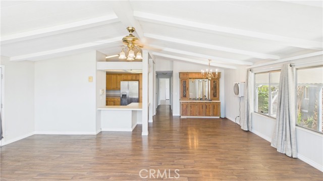 Detail Gallery Image 8 of 21 For 1550 Rimpau Ave #39,  Corona,  CA 92881 - 2 Beds | 2 Baths