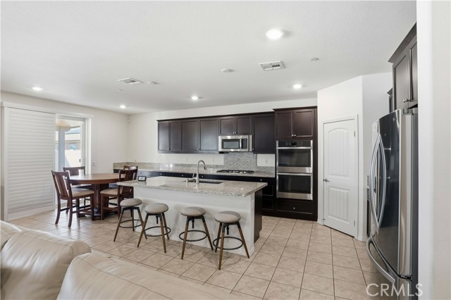 Detail Gallery Image 17 of 46 For 28978 Copper River Rd, Menifee,  CA 92585 - 4 Beds | 3 Baths