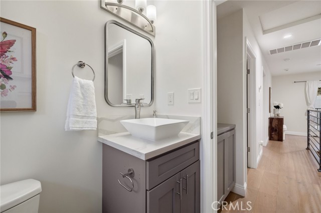 1174 W 6th Street, San Pedro CA: https://media.crmls.org/medias/5b61a1ba-7b6e-441e-8ac2-5b19dade6298.jpg