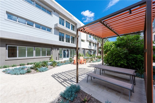 1851 S Union St, Anaheim CA: https://media.crmls.org/medias/5b626324-be6e-4d9f-ace0-3ed3e3201b49.jpg