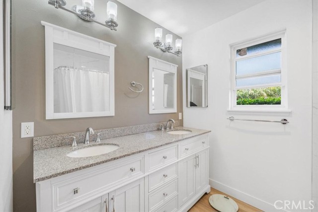 Detail Gallery Image 21 of 30 For 187 W Bay Bld, Port Hueneme,  CA 93041 - 2 Beds | 2 Baths
