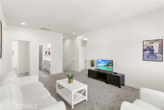 31530 Calle De Las Estrellas, Bonsall CA: https://media.crmls.org/medias/5b6397ca-1c7f-4bc7-a0f0-29541079cae4.jpg