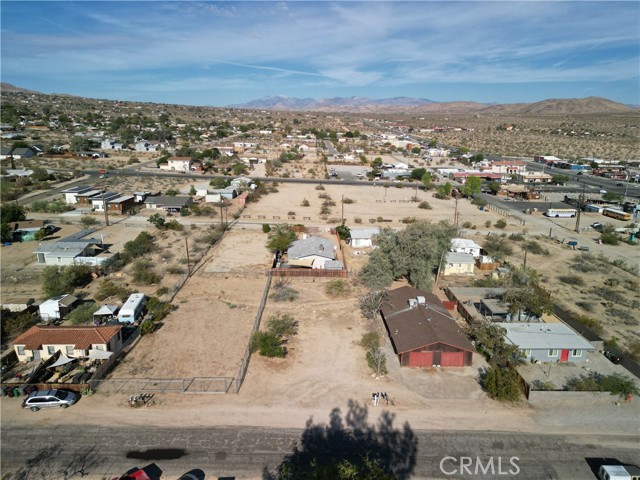 Detail Gallery Image 3 of 20 For 61998 El Reposo Cir, Joshua Tree,  CA 92252 - – Beds | – Baths
