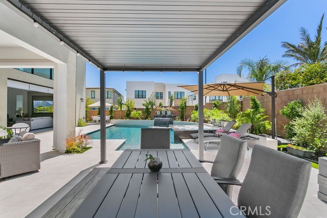20042 W Mersey Lane, Porter Ranch CA: https://media.crmls.org/medias/5b649833-3ae6-4afb-9b50-6977bdb9adf4.jpg