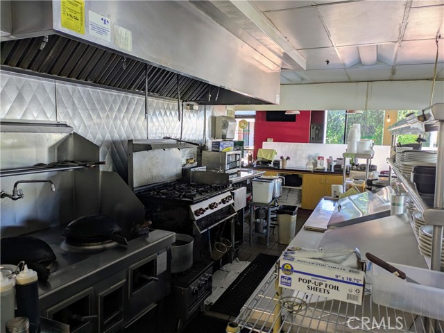 Commercial for Sale in Encino, California
