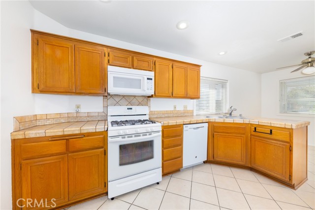 Detail Gallery Image 8 of 30 For 11194 Alencon, Rancho Cucamonga,  CA 91730 - 3 Beds | 2 Baths