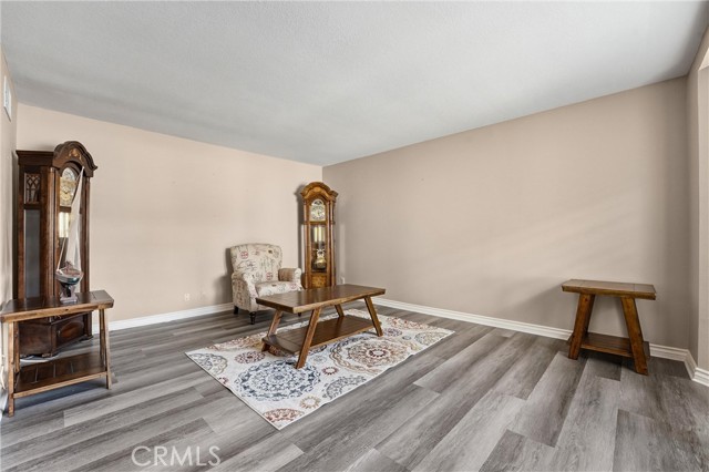 Detail Gallery Image 4 of 67 For 20382 via Trinidad, Yorba Linda,  CA 92886 - 4 Beds | 3/1 Baths