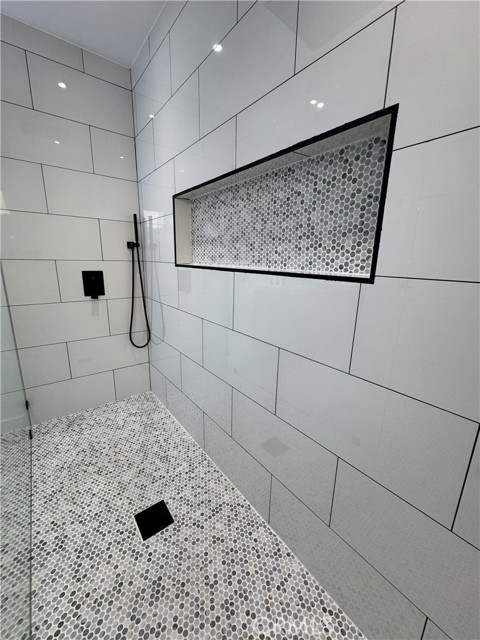 2212 Linda Flora Drive, Los Angeles CA: https://media.crmls.org/medias/5b66a455-02fd-4e7a-8c4f-85509ca1676d.jpg