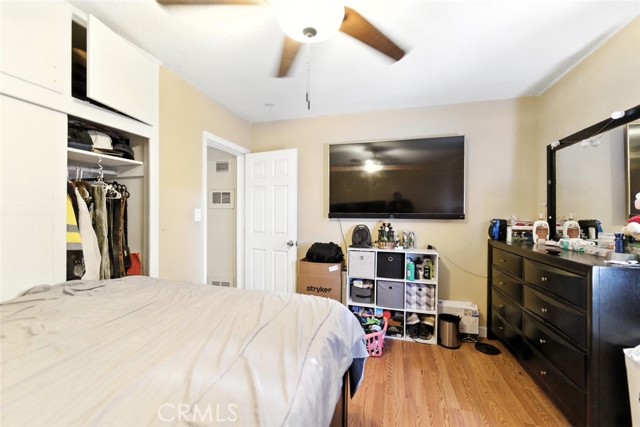 8876 Cypress Avenue, Riverside CA: https://media.crmls.org/medias/5b67360f-dfc6-4a21-a377-cb75765468e2.jpg