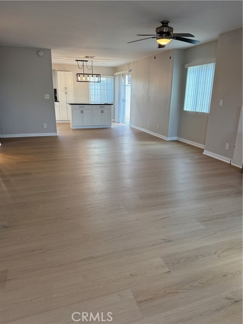 Detail Gallery Image 3 of 20 For 8462 Heil Ave, Huntington Beach,  CA 92647 - 4 Beds | 2/1 Baths