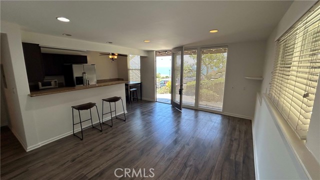 252 Avenida Lobeiro, San Clemente CA: https://media.crmls.org/medias/5b675890-05ca-4e4e-8580-cad51e7fc39b.jpg