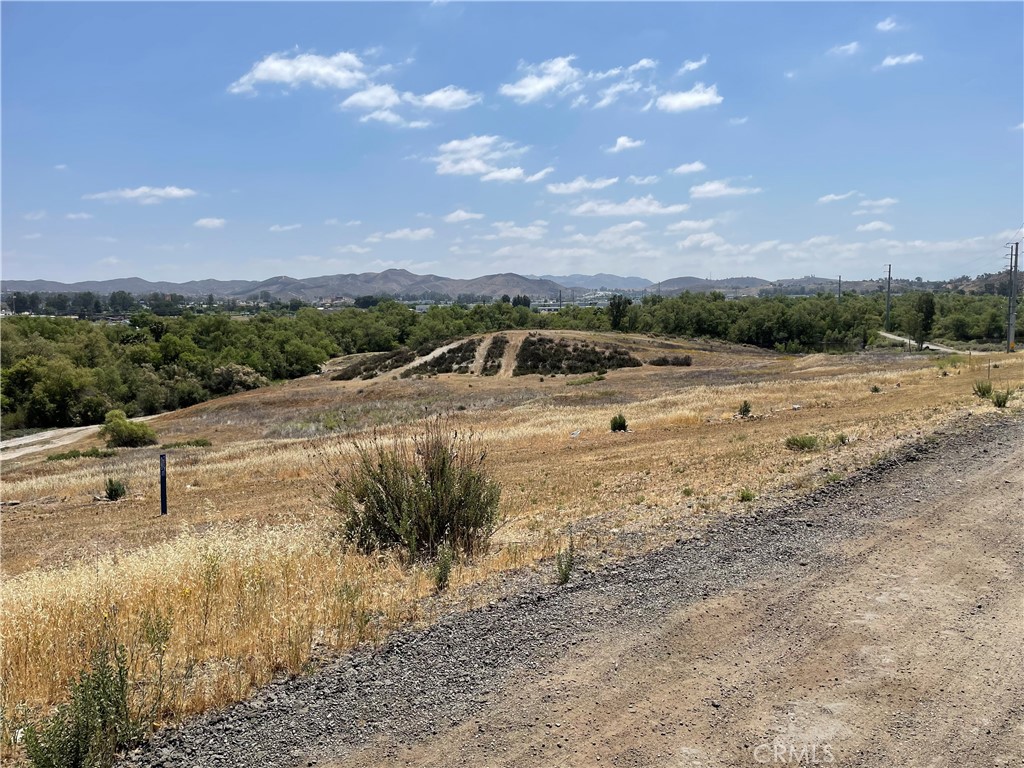 0 Baker, Lake Elsinore, CA 92530