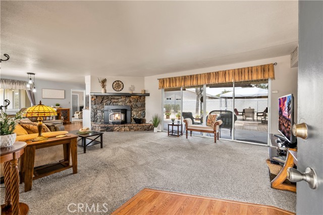 Detail Gallery Image 5 of 60 For 6919 Lennox Ave, Yucca Valley,  CA 92284 - 3 Beds | 2 Baths