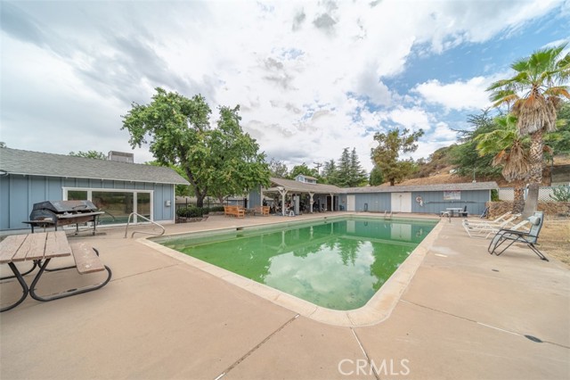 35025 -35065 Highway 79, Warner Springs CA: https://media.crmls.org/medias/5b6b82c3-ef32-4448-93ca-3cab97a8da2e.jpg