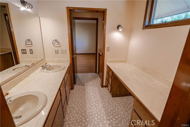 Detail Gallery Image 27 of 41 For 34155 Castlehaven Rd, Agua Dulce,  CA 91390 - 3 Beds | 3 Baths