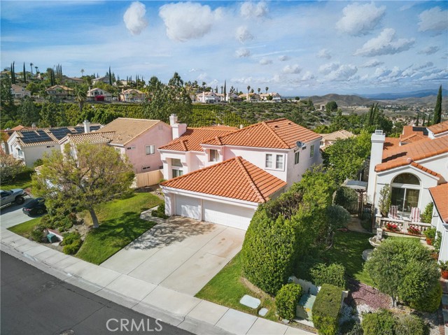 12 Bella Lucia, Lake Elsinore CA: https://media.crmls.org/medias/5b6c5f98-04a5-404c-9405-f92f93f80ce9.jpg
