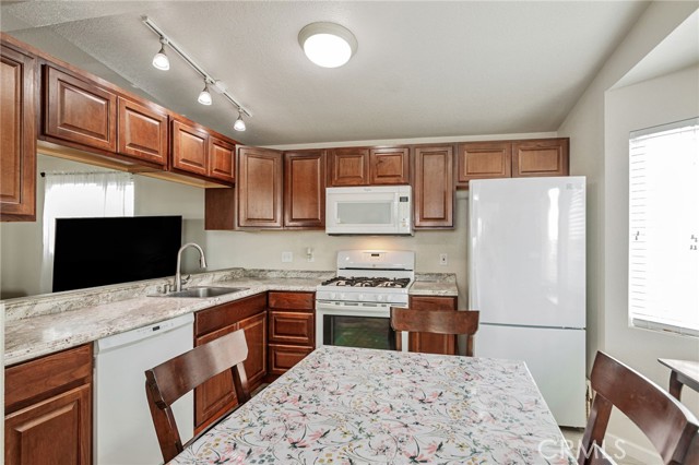 Detail Gallery Image 13 of 16 For 12350 Christensen Rd Space #32, Salinas,  CA 93907 - 2 Beds | 1 Baths