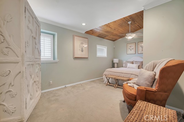 Detail Gallery Image 19 of 57 For 10132 Hadley, Northridge,  CA 91324 - 4 Beds | 3 Baths