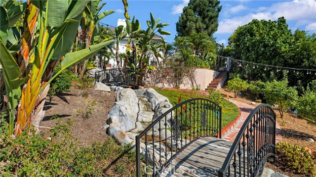 Detail Gallery Image 51 of 65 For 26051 Glen Canyon Dr, Laguna Hills,  CA 92653 - 5 Beds | 4/1 Baths