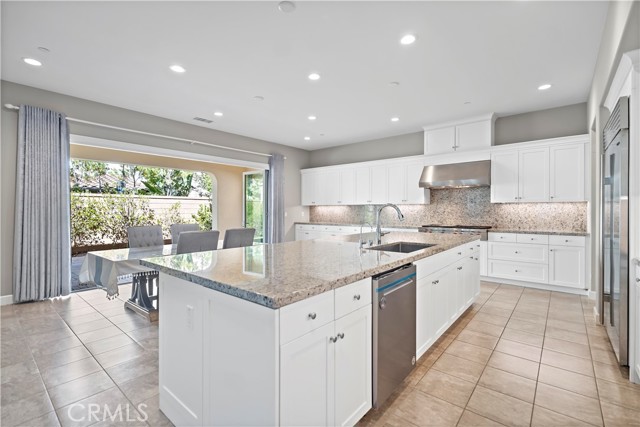 Detail Gallery Image 17 of 61 For 121 Paxton, Irvine,  CA 92620 - 4 Beds | 4/1 Baths