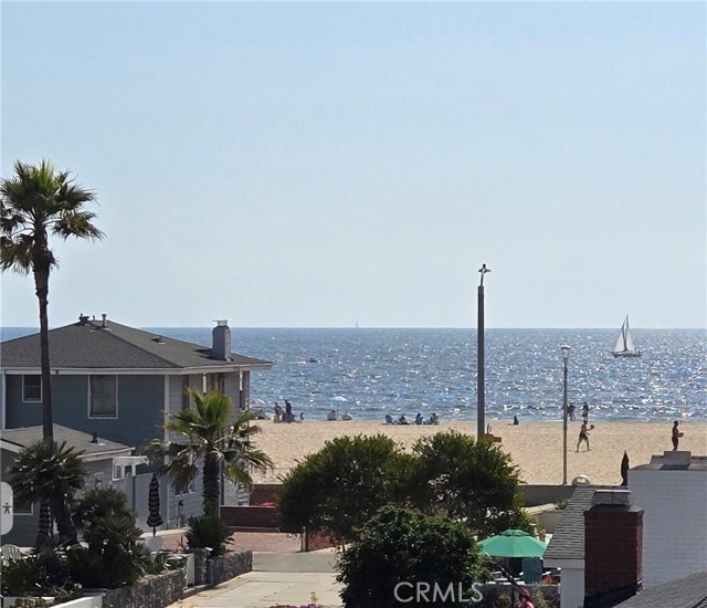 Detail Gallery Image 28 of 31 For 320 Hermosa Ave #202,  Hermosa Beach,  CA 90254 - 2 Beds | 2 Baths