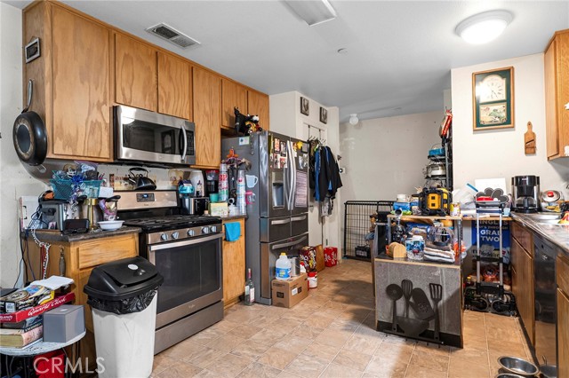 Image 7 of 37 For 3240 4th St  