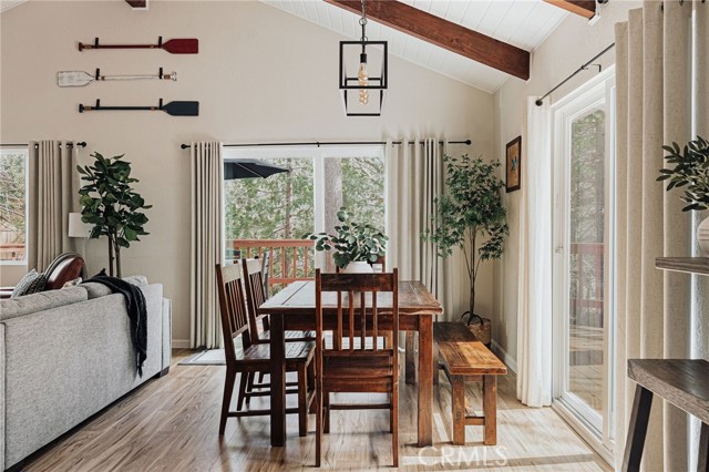 Detail Gallery Image 21 of 73 For 26625 Pinehurst Dr, Lake Arrowhead,  CA 92352 - 4 Beds | 3 Baths