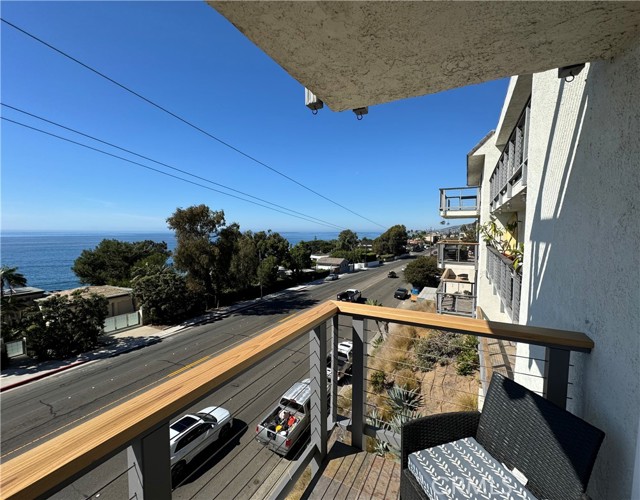 Detail Gallery Image 14 of 18 For 222 Arch #4,  Laguna Beach,  CA 92651 - 2 Beds | 2 Baths