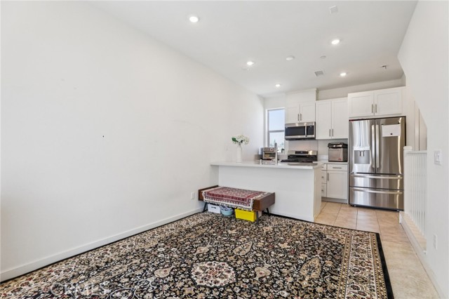 Detail Gallery Image 5 of 21 For 1571 Lima #5,  Placentia,  CA 92870 - 1 Beds | 1/1 Baths