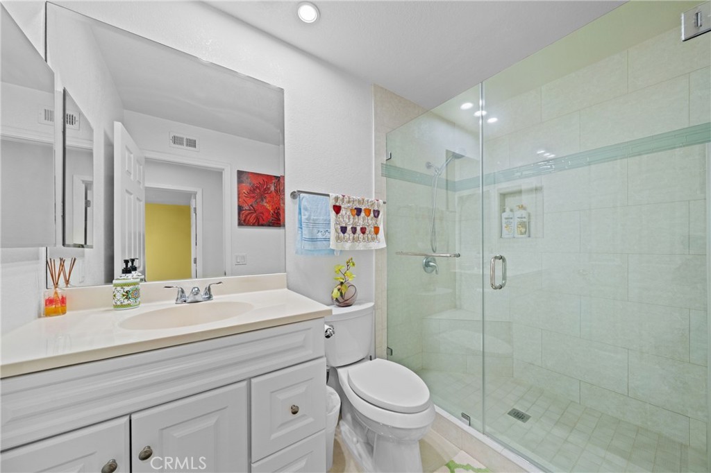 MLS #OC25274238 image #20