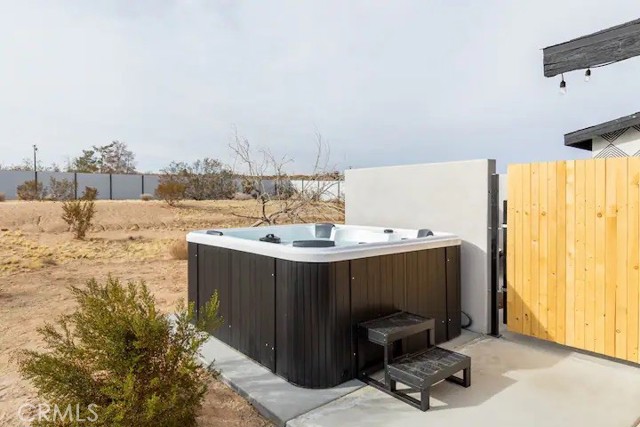 4044 Polaris Avenue, Joshua Tree CA: https://media.crmls.org/medias/5b70aafc-a321-4b00-ae09-b3fa34c967c1.jpg
