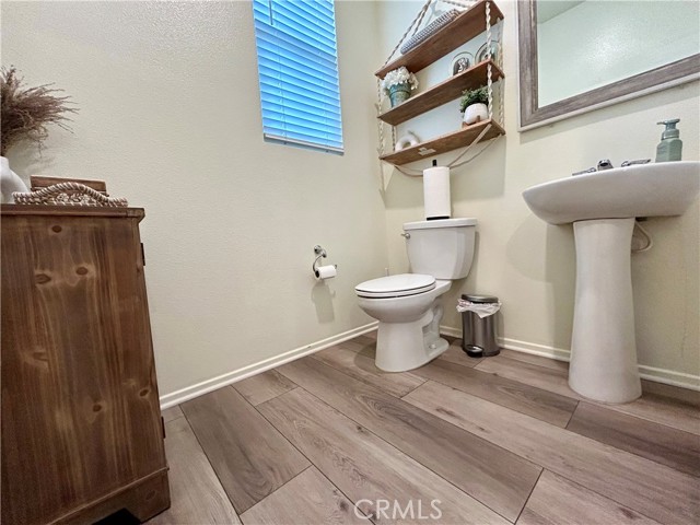 Detail Gallery Image 9 of 18 For 27375 Georgetown Dr, Menifee,  CA 92584 - 3 Beds | 2/1 Baths