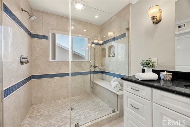 Image 38 of 59 For 897 Kings Canyon Road