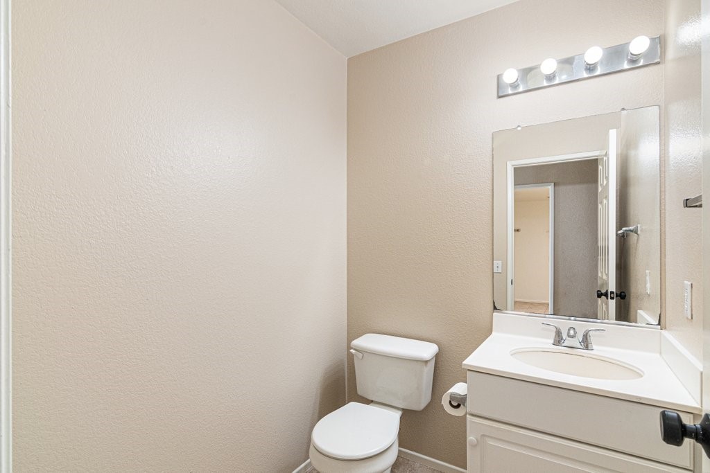 Detail Gallery Image 17 of 34 For 44875 Machon Rd, Temecula,  CA 92592 - 4 Beds | 2/1 Baths